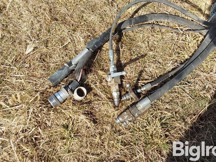 2017-vermeer-604n-image-10