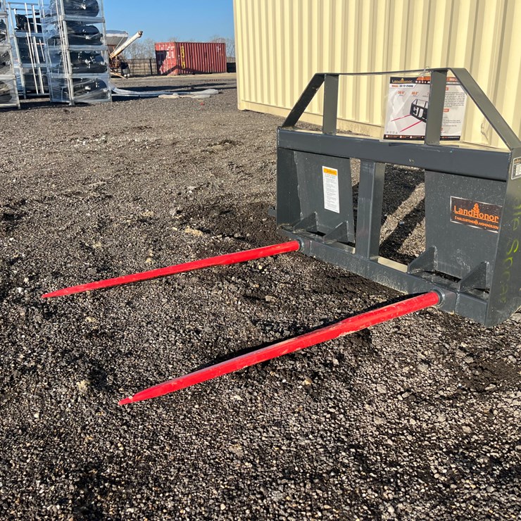 #5055 • New Land Honor Bale Spear