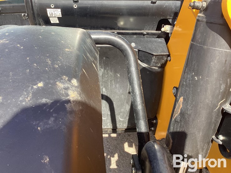 2022-jcb-510-56-image-17