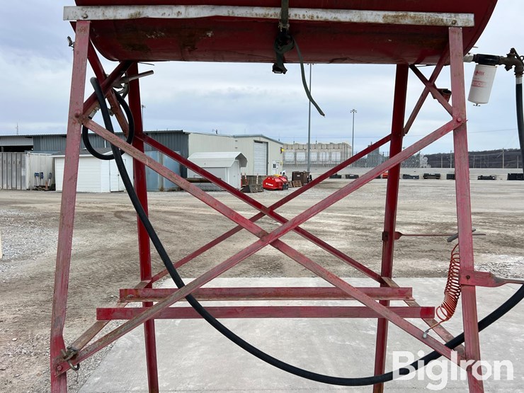 free-standing-300-gallon-gasoline-tank-image-20