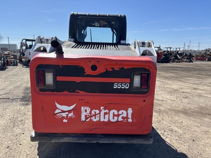 2018-bobcat-s550-image-8