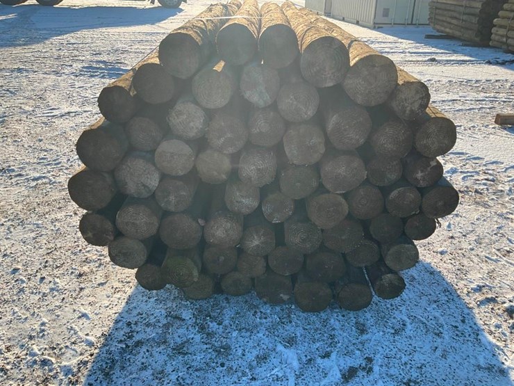 #4112-•-unused-bundle-of-fence-posts-image-4