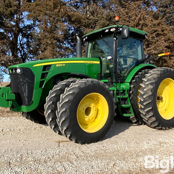2010 JOHN DEERE 8320R