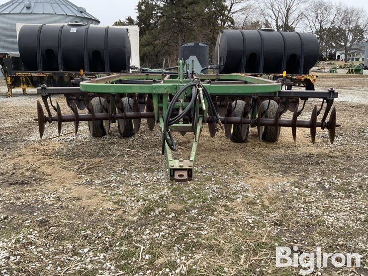 john-deere-215-image-3