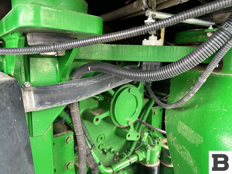 2005-john-deere-9320-image-41