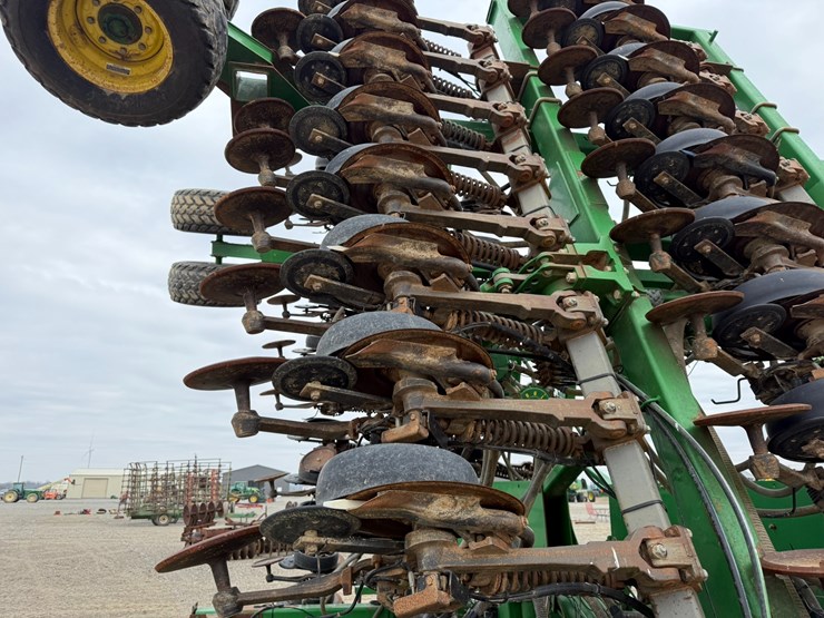 john-deere-1890-image-25