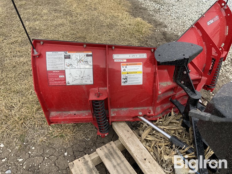 western-impact-6’-v-utv-snow-blade-image-13