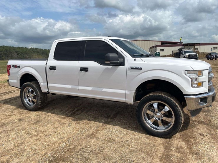 2017-ford-f150-image-4