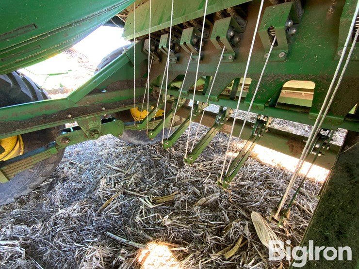 2016-john-deere-l340-image-13