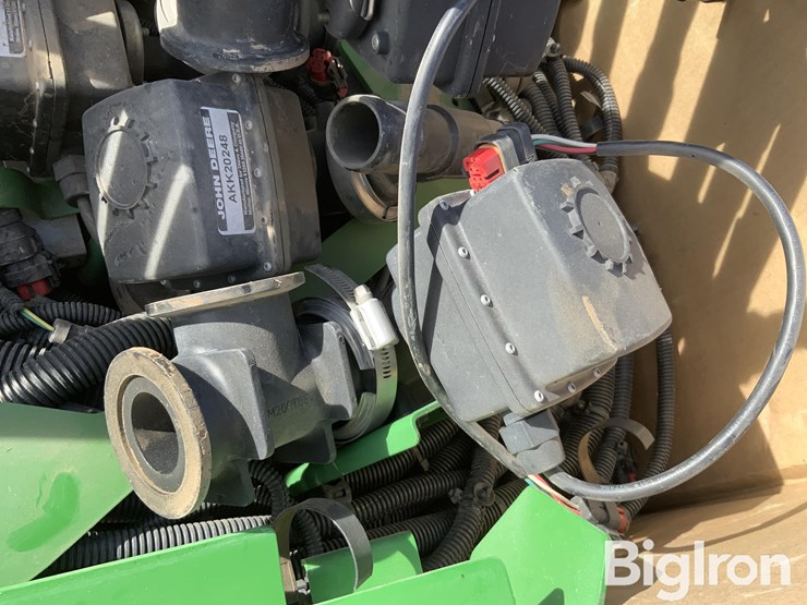 john-deere-612r-image-11