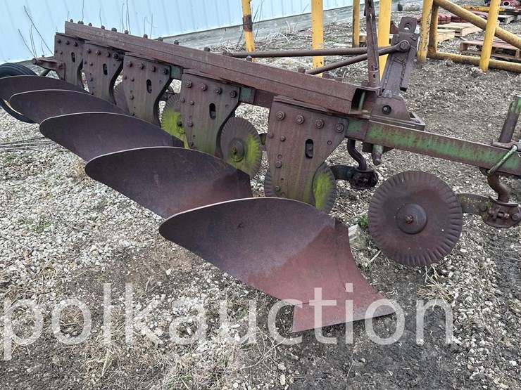 john-deere-5-image-1