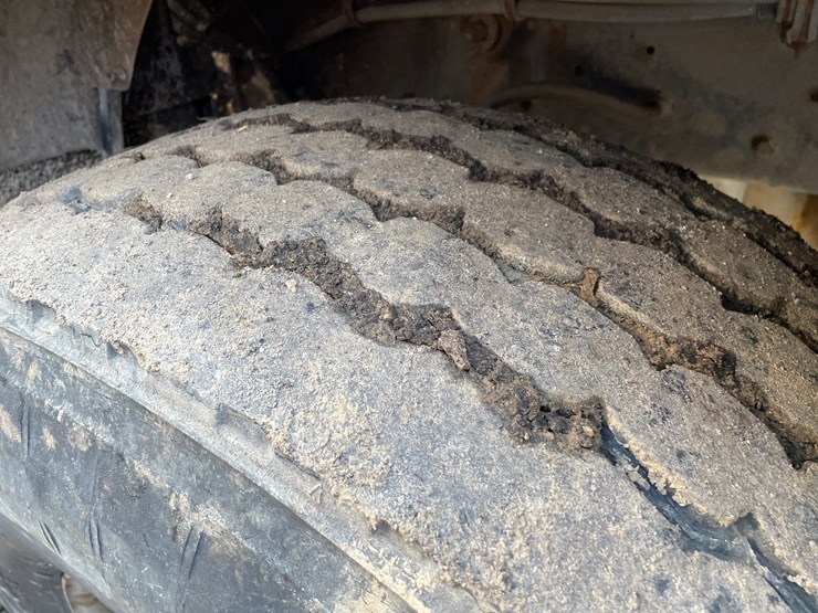 1997-kenworth-t800-image-13