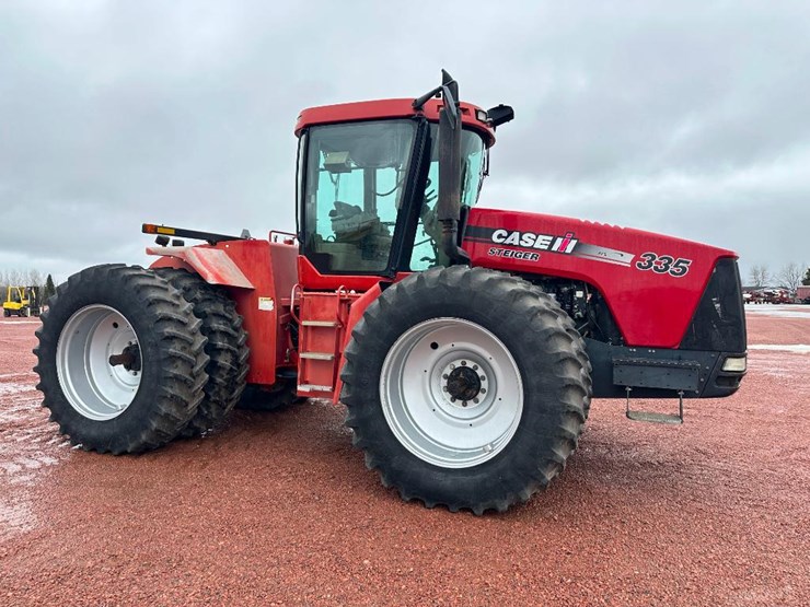 case-ih-steiger-335-image-3