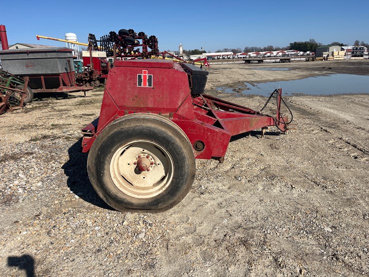 international-5100-image-8