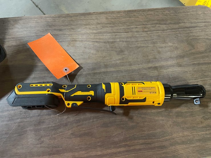 #2291-•-dewalt-style-cordless-ratchet-wrench-with-case-(pr11)-image-2