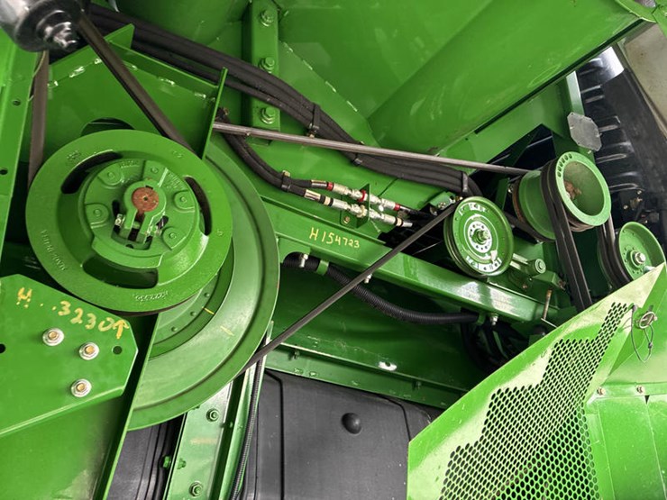 2013-john-deere-s680-image-81