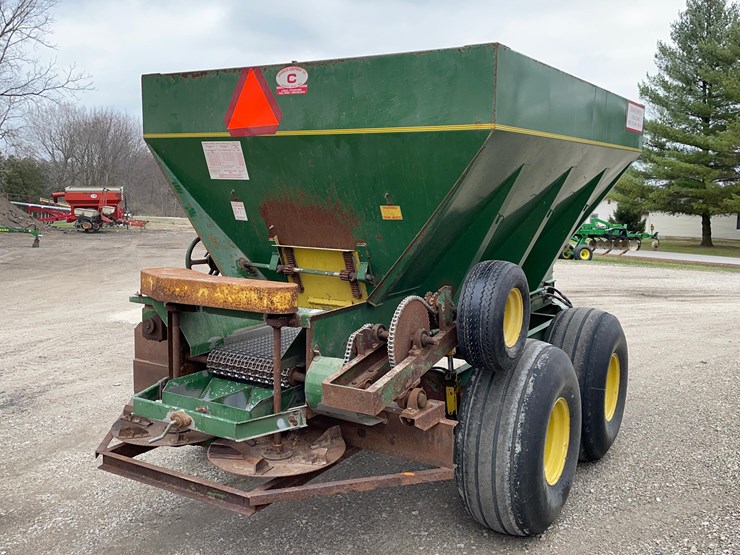 tag-#215,-chandler-spreader-image-7