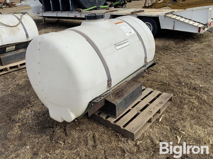 300-gallon-saddle-tanks-image-9