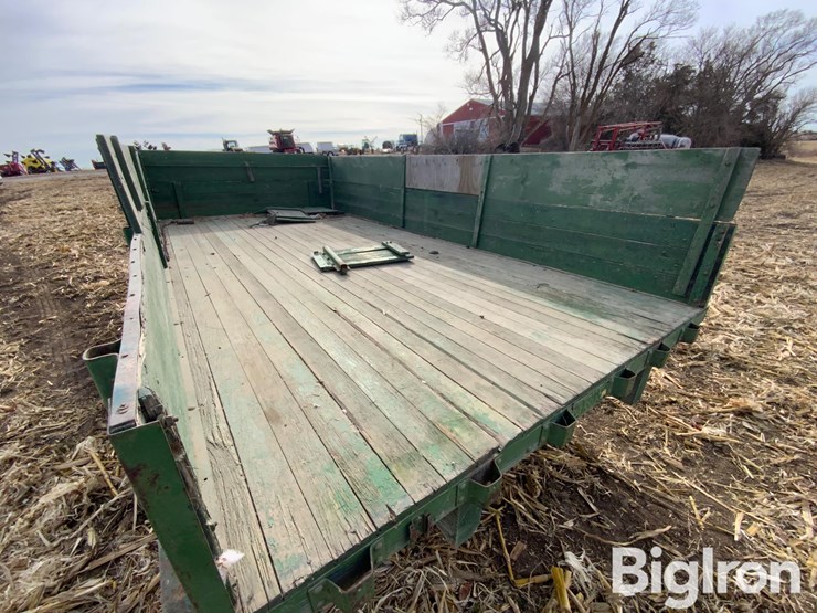 hydraulic-dump-wagon-image-16