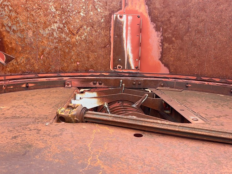 hesston-bp25-image-8