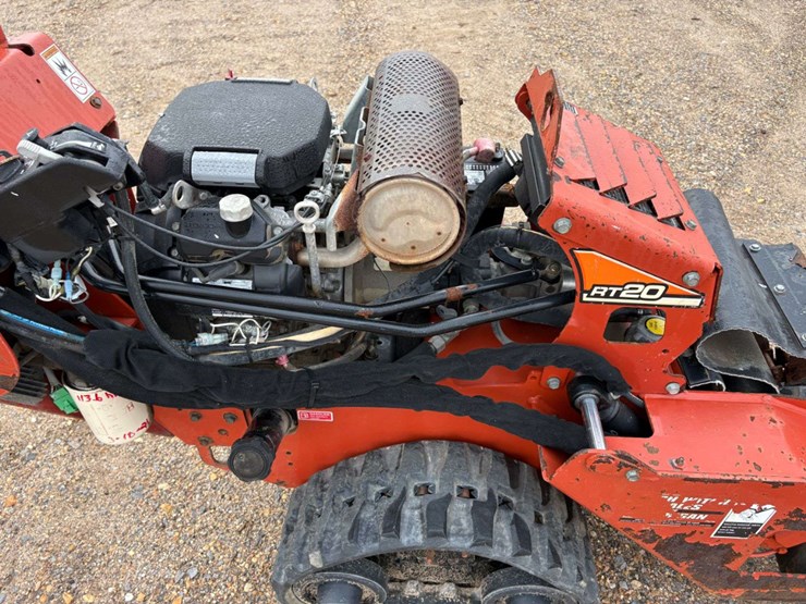 2013-ditch-witch-rt20-image-9