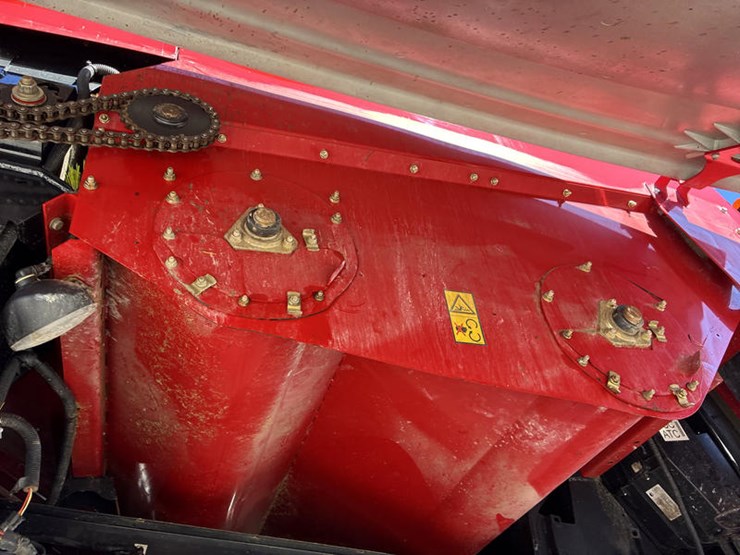 2012-case-ih-8230-image-74