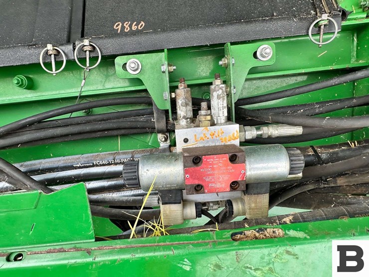 2006-john-deere-9860-sts-image-52