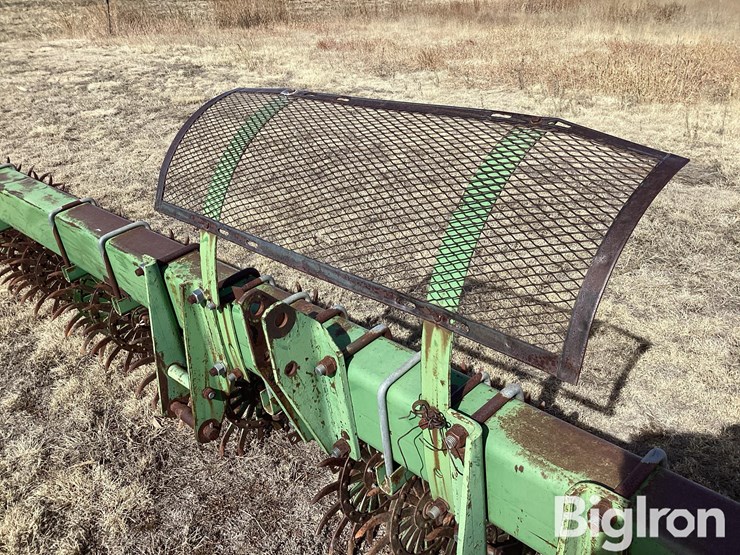 john-deere-30-image-10