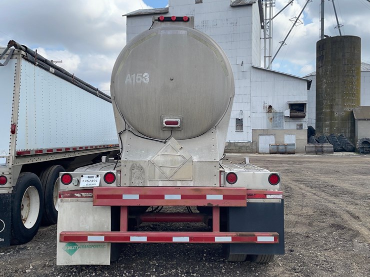 tag-#286,-2001-brenner-7500-gal-alum-tanker-image-8