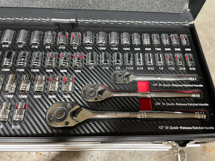 #2314-•-new-438-piece-mechanics-tool-set-in-3-drawer-tool-box-(cw)-image-4