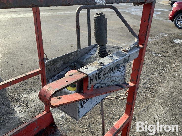 2017-skyjack-sj12-image-16