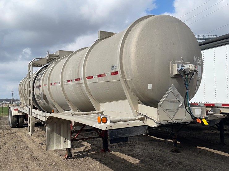 tag-#286,-2001-brenner-7500-gal-alum-tanker-image-1