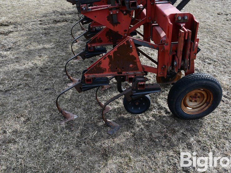 case-ih-183-image-18