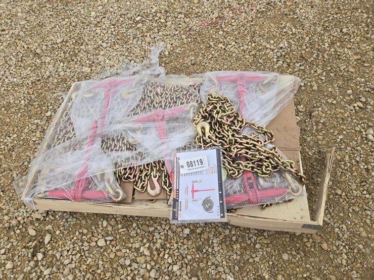 #8119-•-new-landhonor-9200lb-ratchet-binders-&-g70-chains-image-1