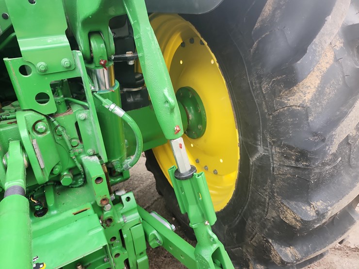 2023-john-deere-6r-145-image-11