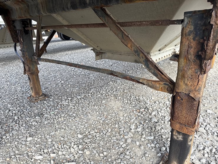 2011-merritt-42-image-27