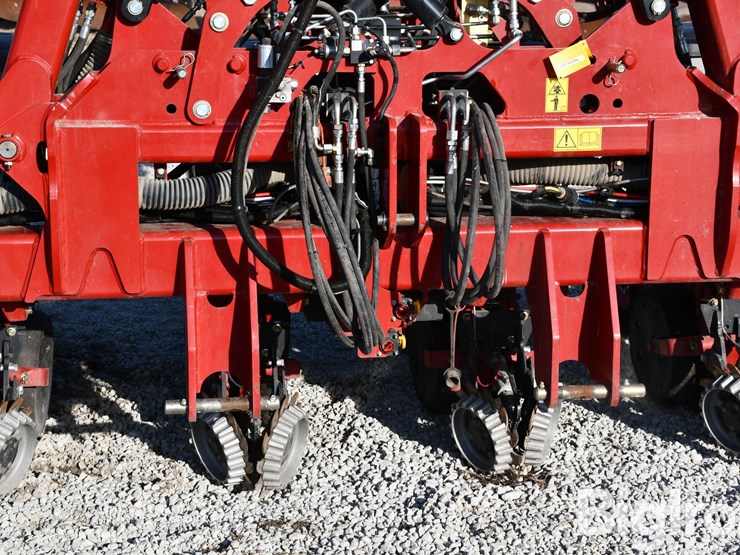 2022-case-ih-2022-image-9