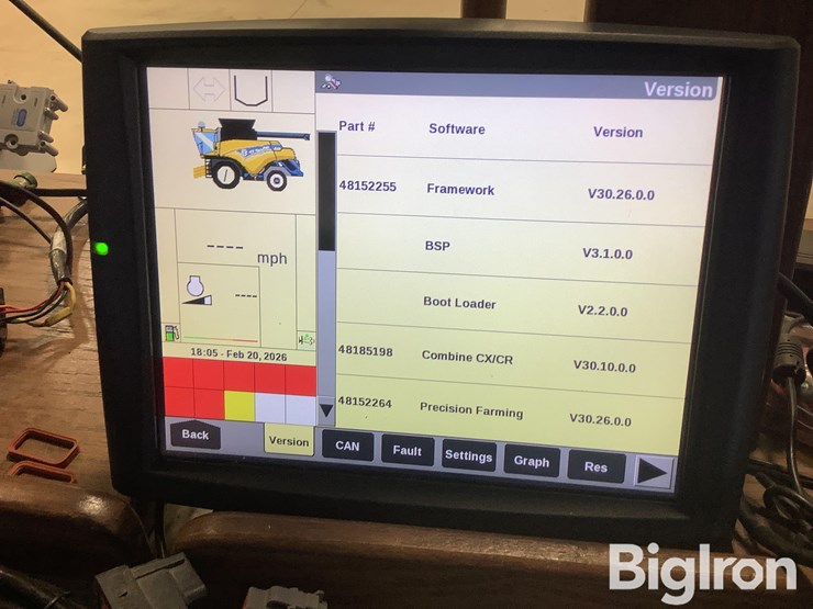 2017-case-ih-700-image-12