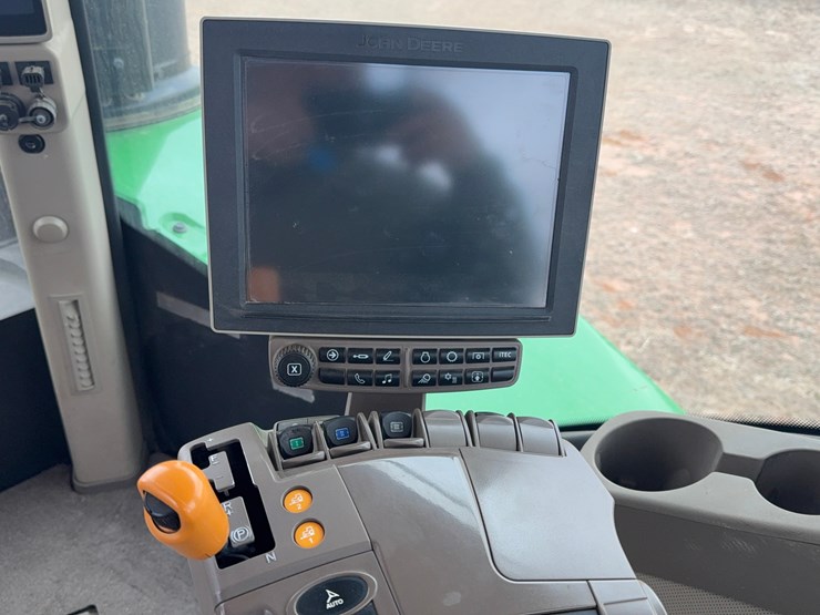 2019-john-deere-9620rx-track-tractor-image-48