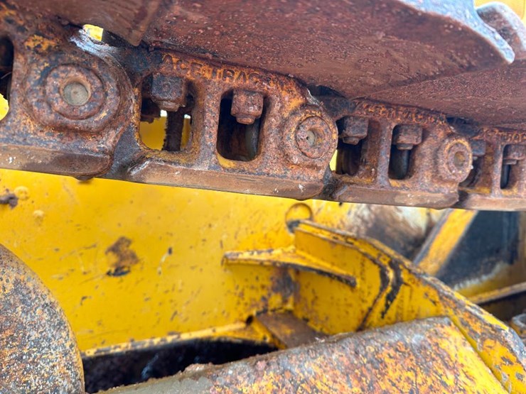 2012-deere-450j-lt-image-20