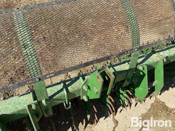 john-deere-400-image-9