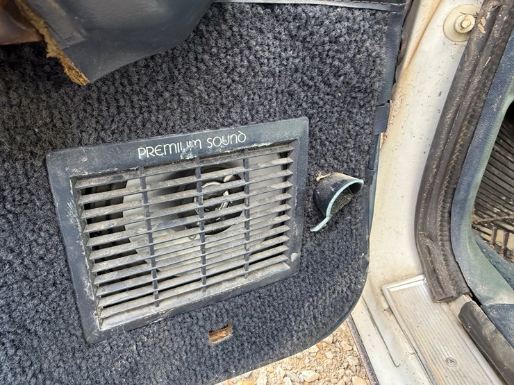 #37251-•-inop-1987-ford-crown-victoria-sedan-2fabp74fxhx115512-inv#-37251-image-21