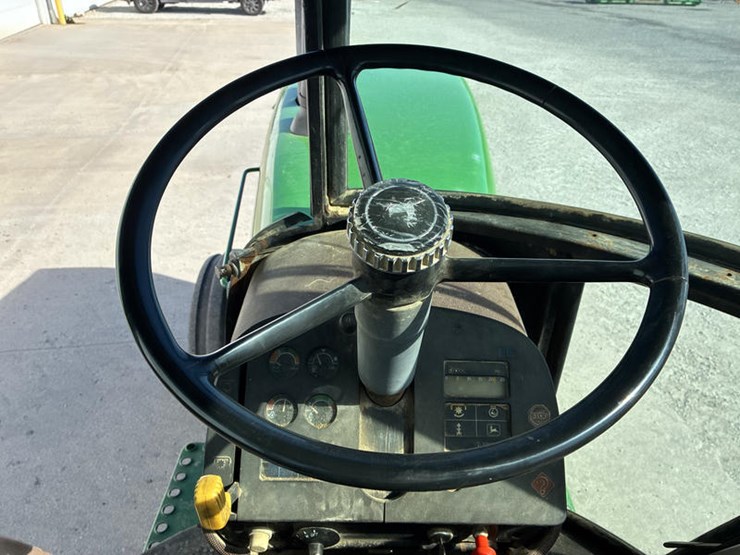 1984-john-deere-4650-image-64