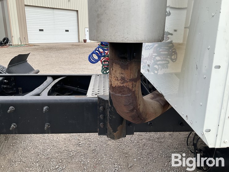 2006-international-9200i-image-13