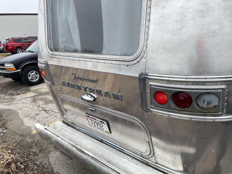 #1435-•-1978-airstream-land-yacht-31'---fully-remodeled,-road-ready-(has-wi-title)-(of)-image-150