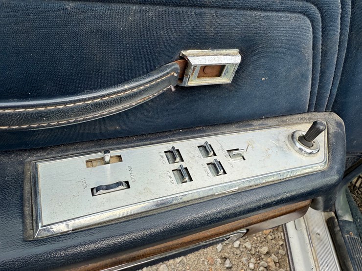 #37251-•-inop-1987-ford-crown-victoria-sedan-2fabp74fxhx115512-inv#-37251-image-22