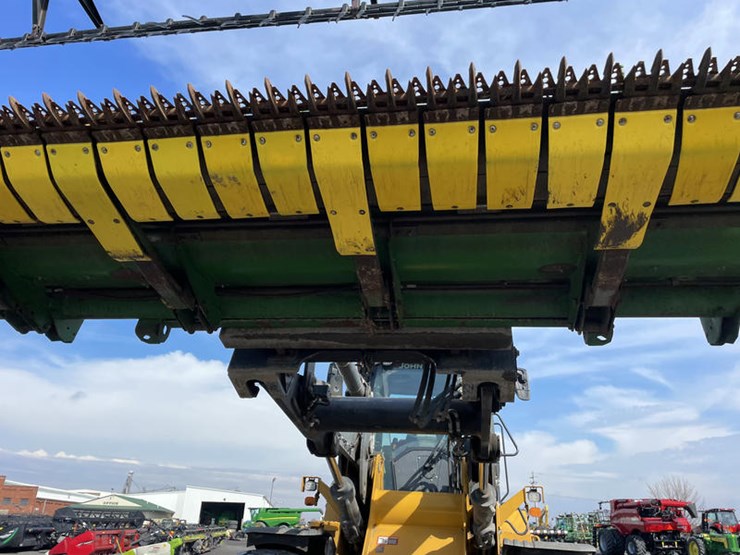 2009-john-deere-630f-image-21