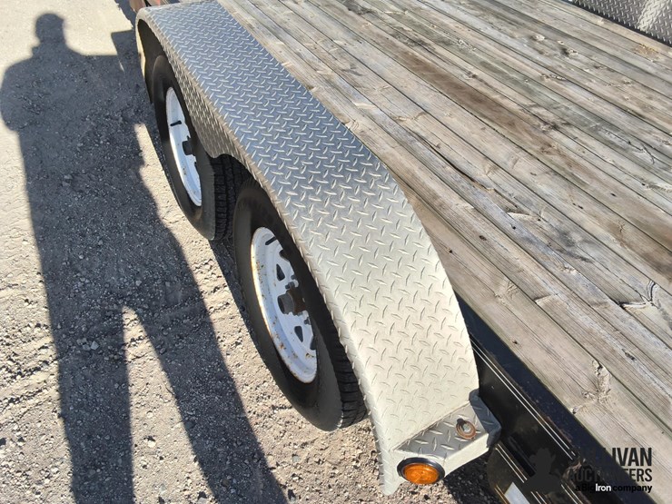 2012-pj-flatbed-image-17