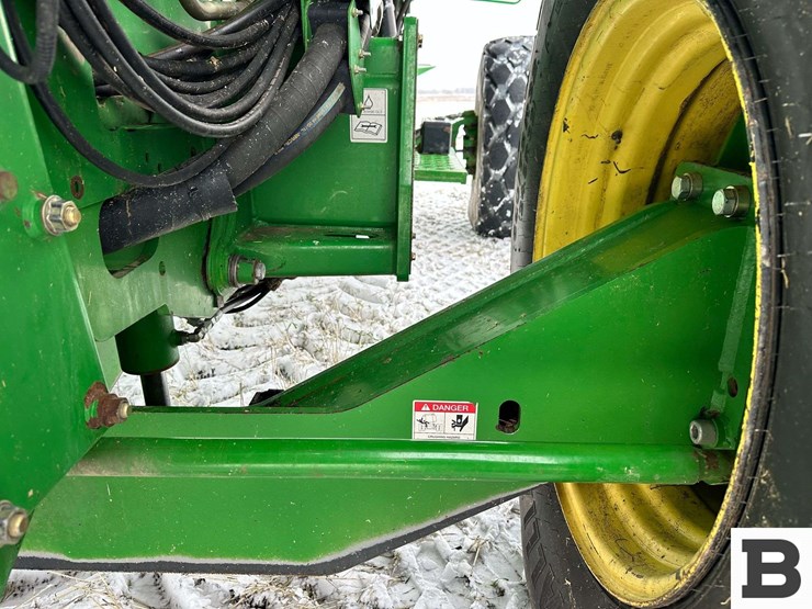 2011-john-deere-9870-sts-image-44