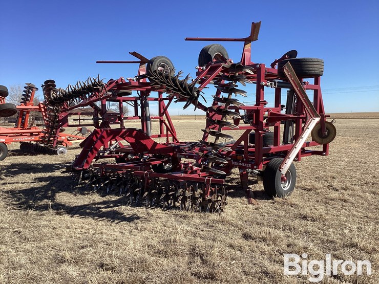 2023-premier-mmz7-42-7x6-blade-plow-image-5